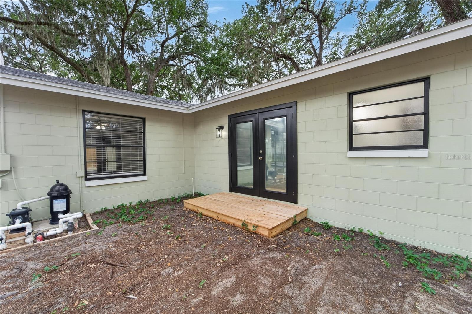 903 OLD DARBY ST, SEFFNER, FL, 33584