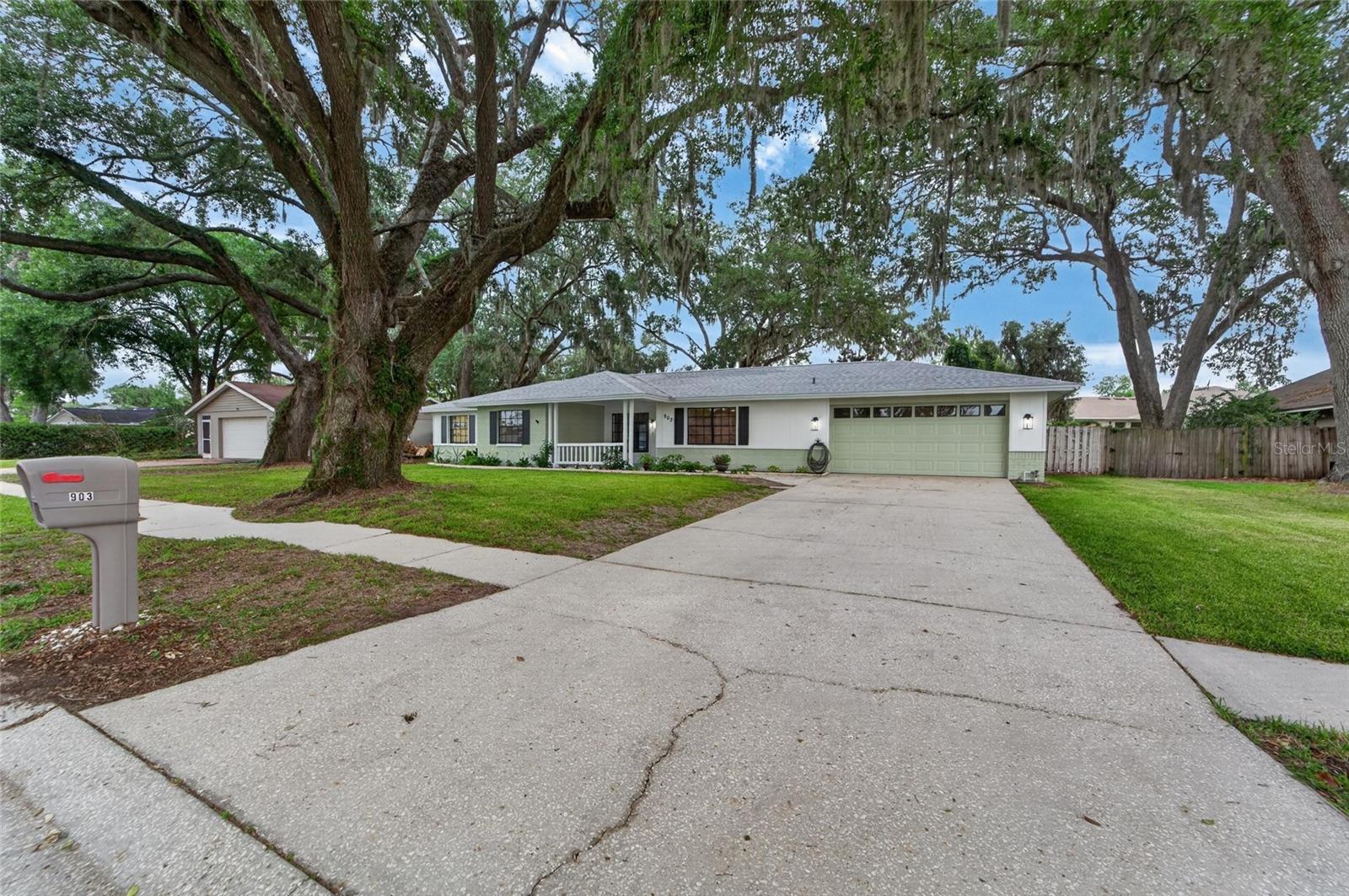 903 OLD DARBY ST, SEFFNER, FL, 33584
