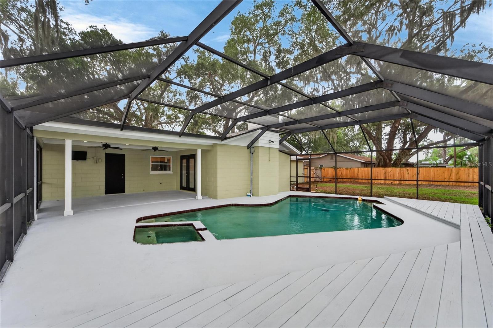 903 OLD DARBY ST, SEFFNER, FL, 33584