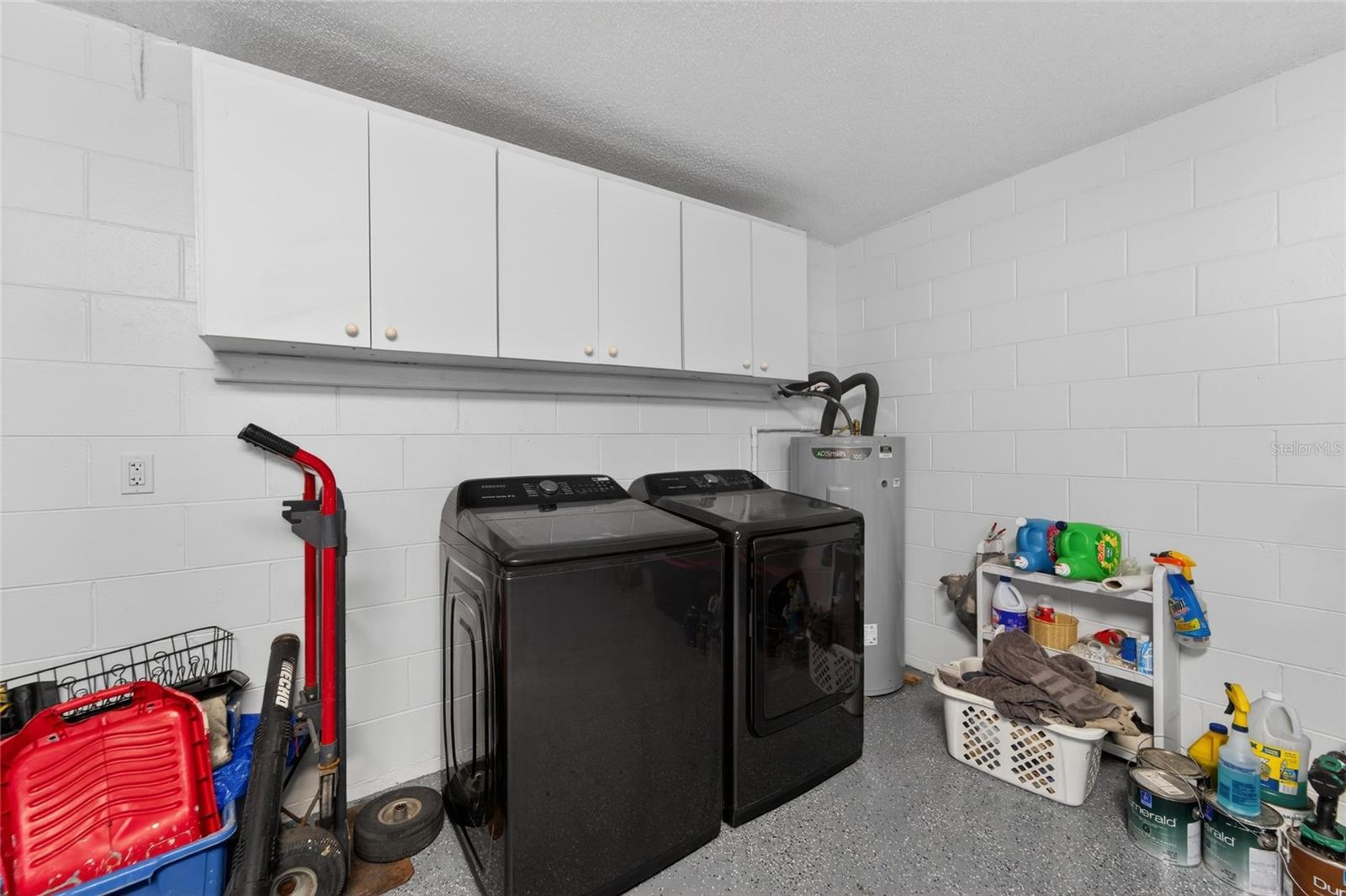 903 OLD DARBY ST, SEFFNER, FL, 33584