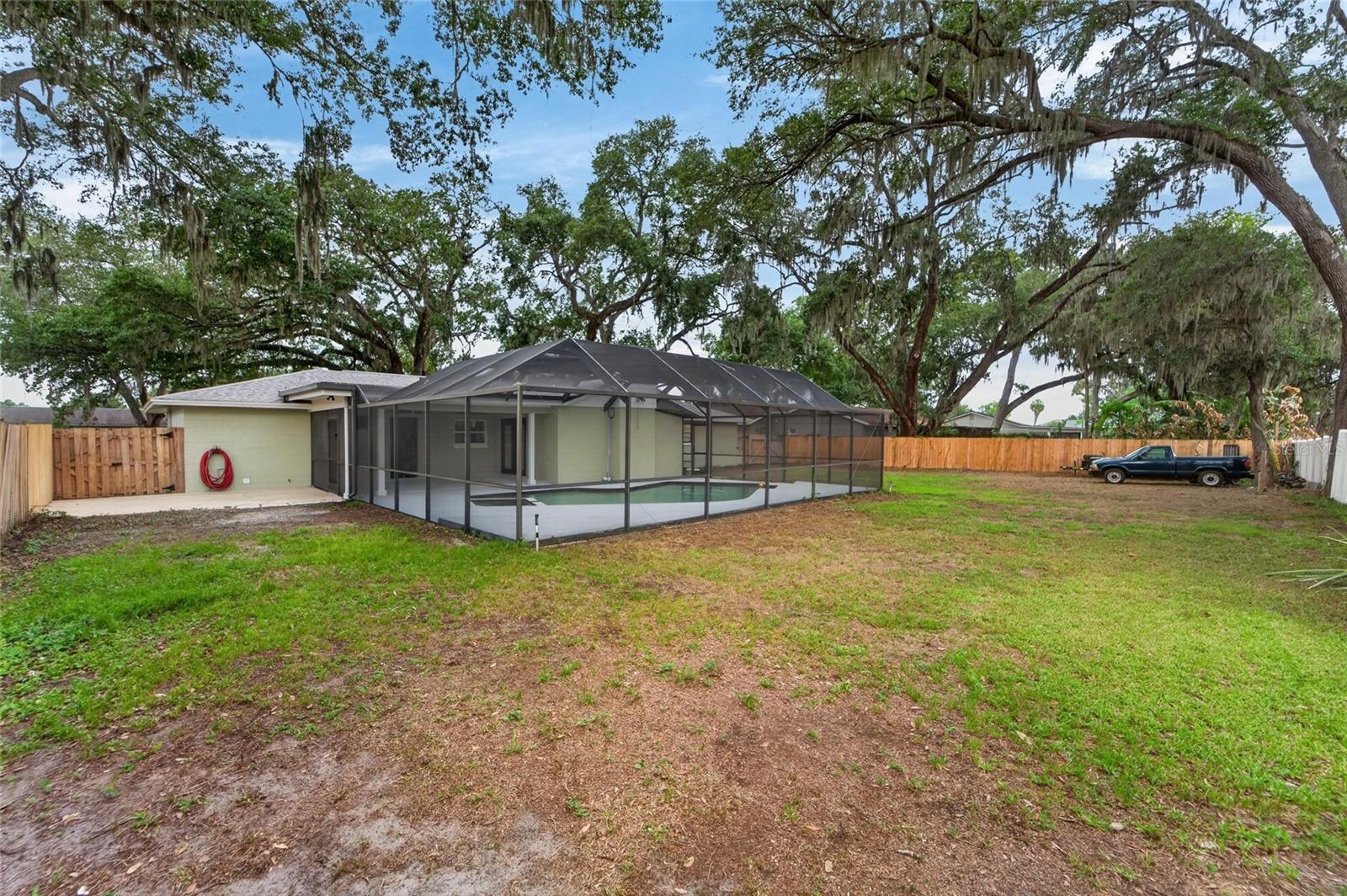903 OLD DARBY ST, SEFFNER, FL, 33584
