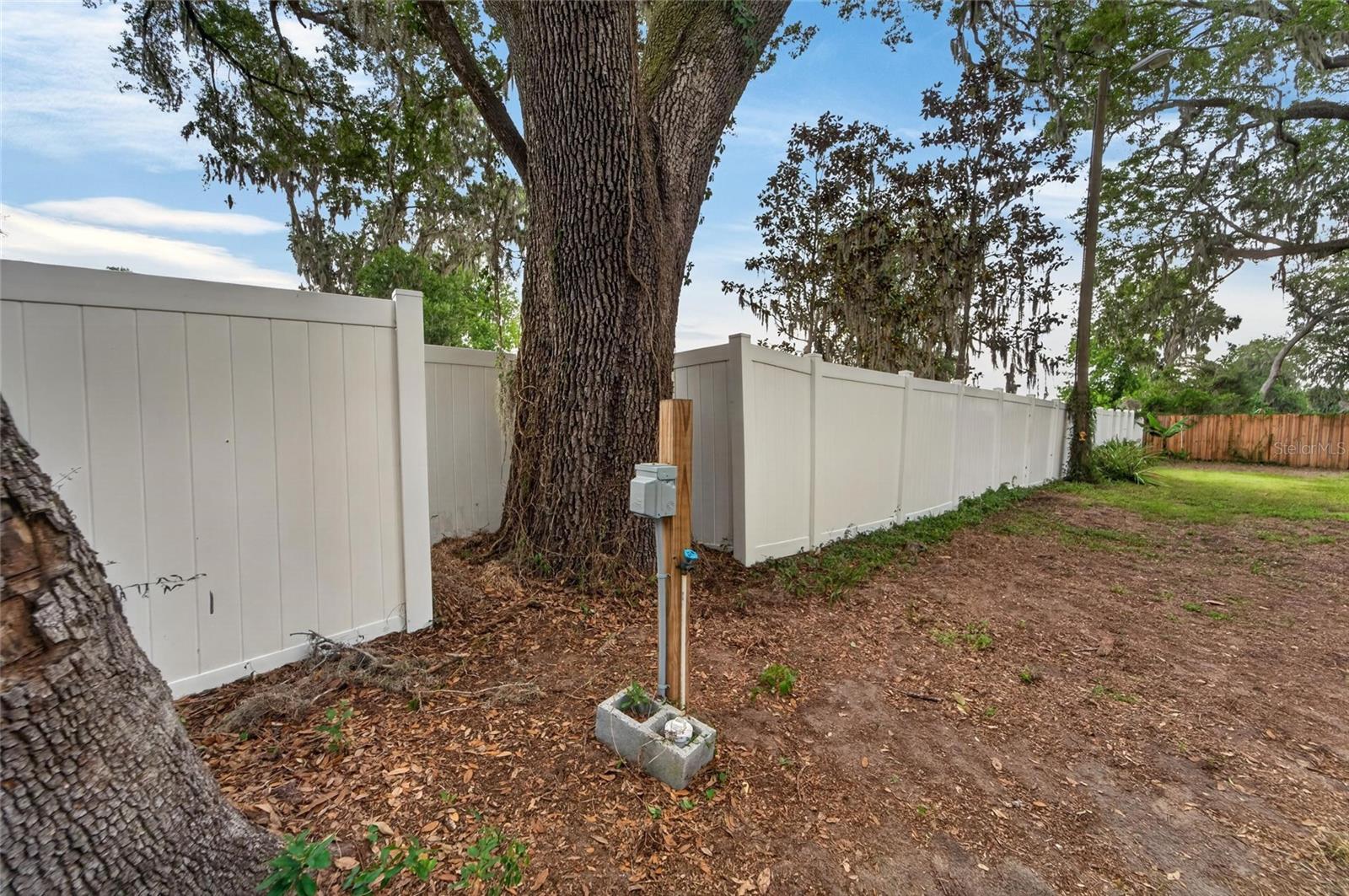 903 OLD DARBY ST, SEFFNER, FL, 33584