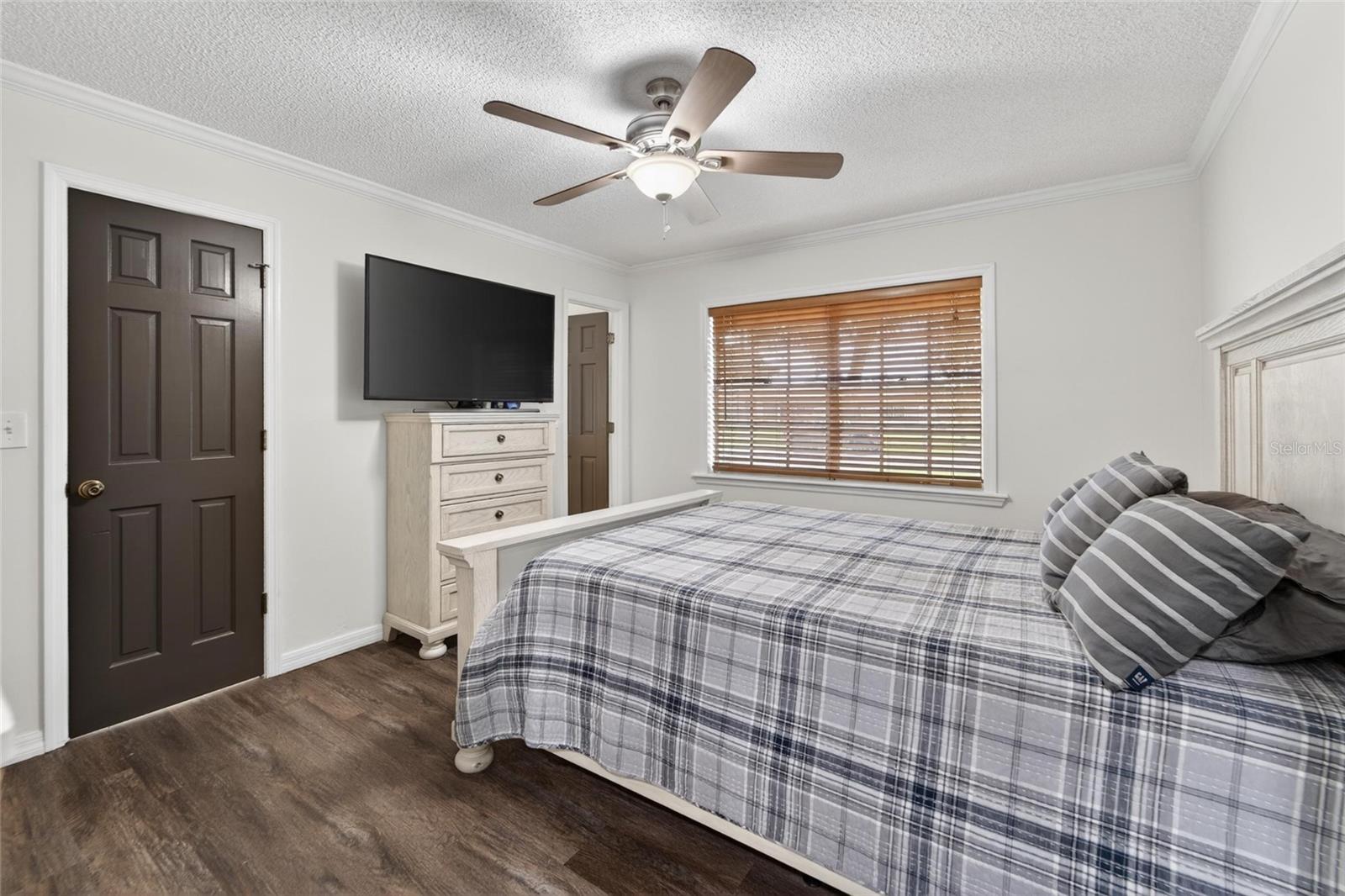 903 OLD DARBY ST, SEFFNER, FL, 33584