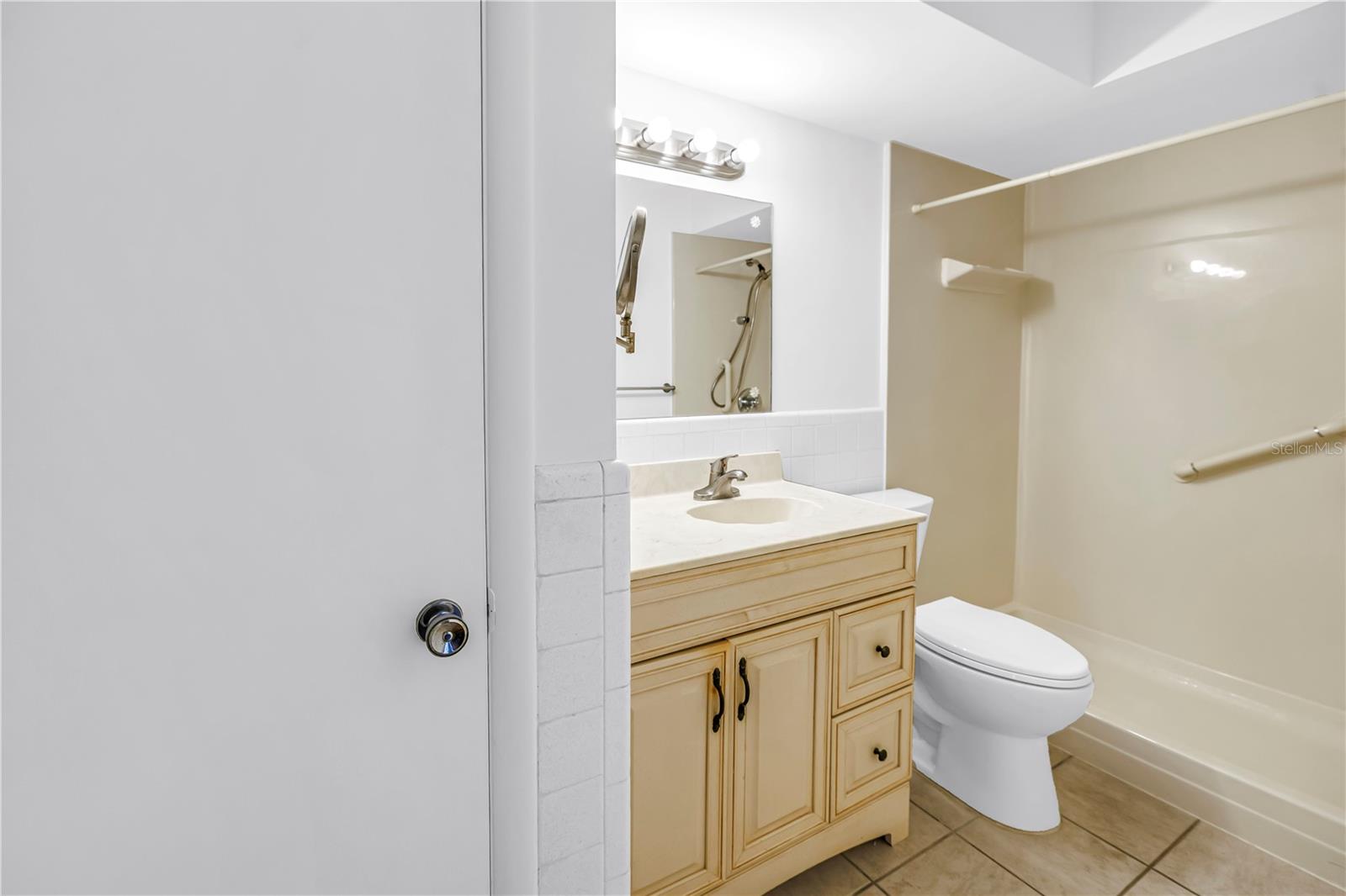 1550 IDLE DR, LARGO, FL, 33756