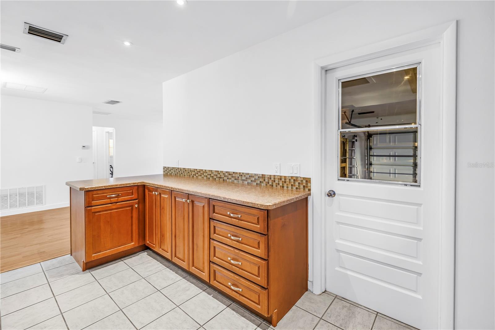1550 IDLE DR, LARGO, FL, 33756
