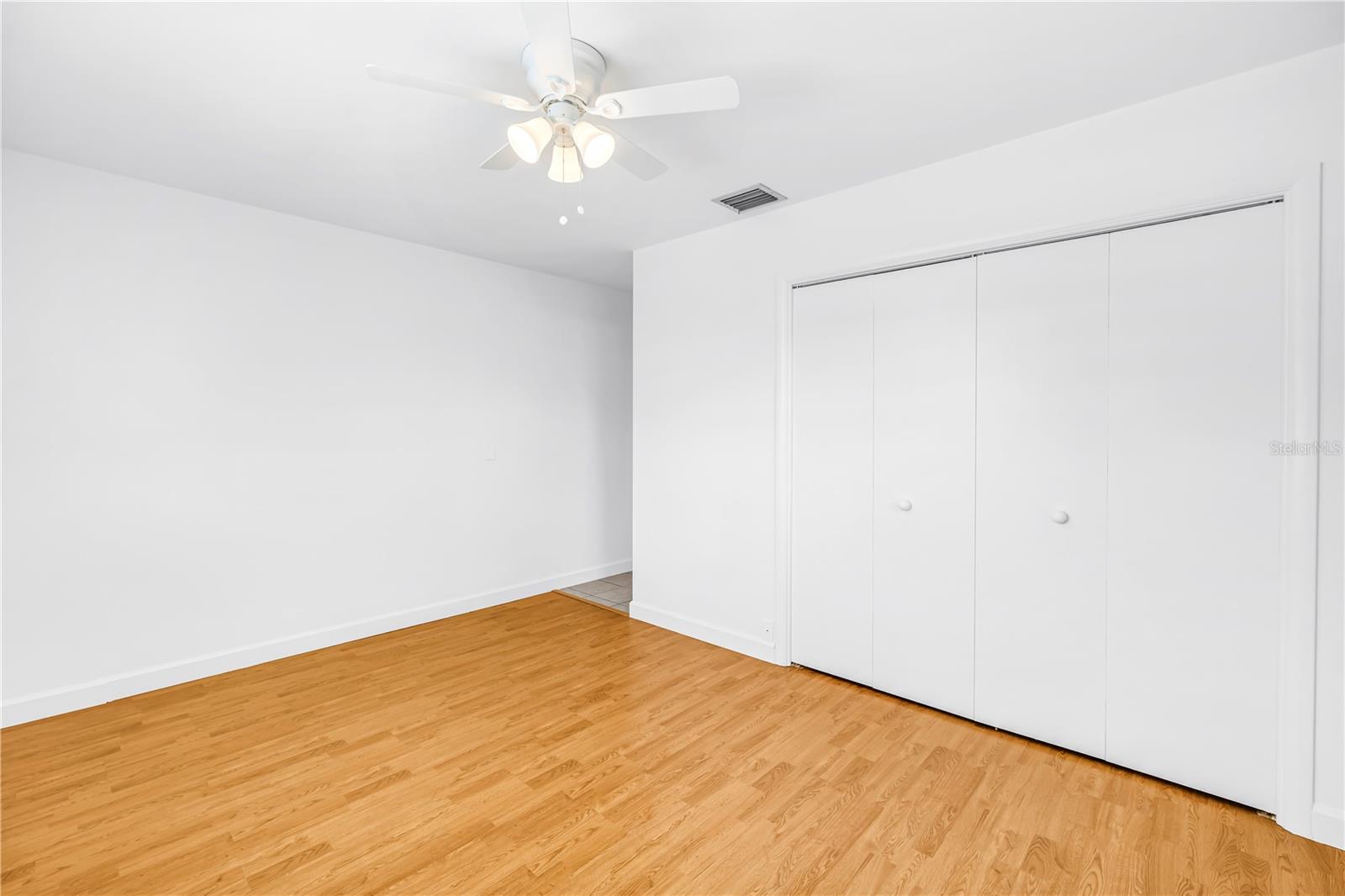 1550 IDLE DR, LARGO, FL, 33756