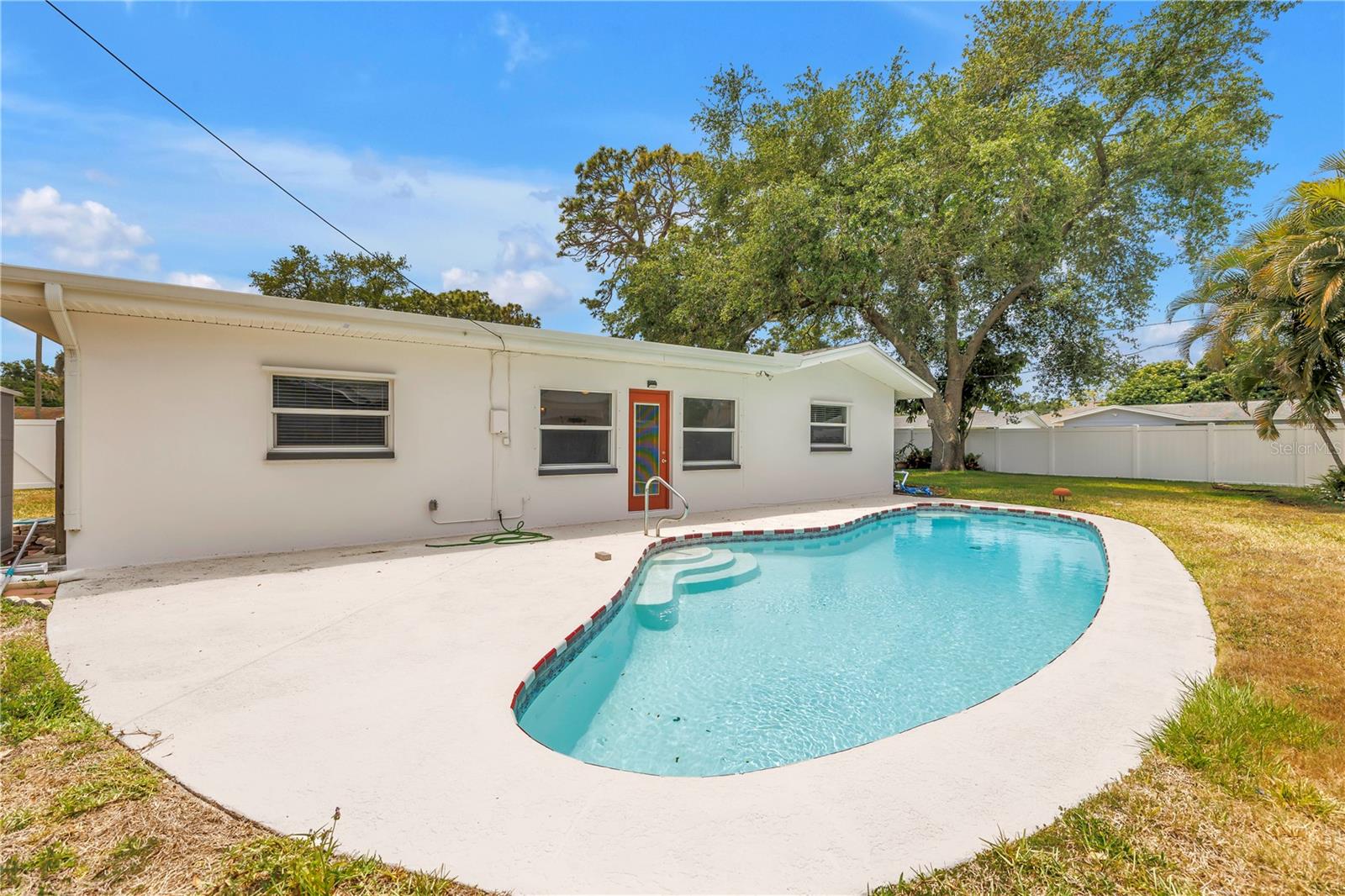 1550 IDLE DR, LARGO, FL, 33756
