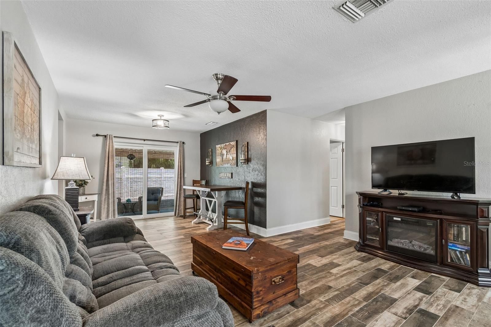 5598 14TH AVE N, ST PETERSBURG, FL, 33710