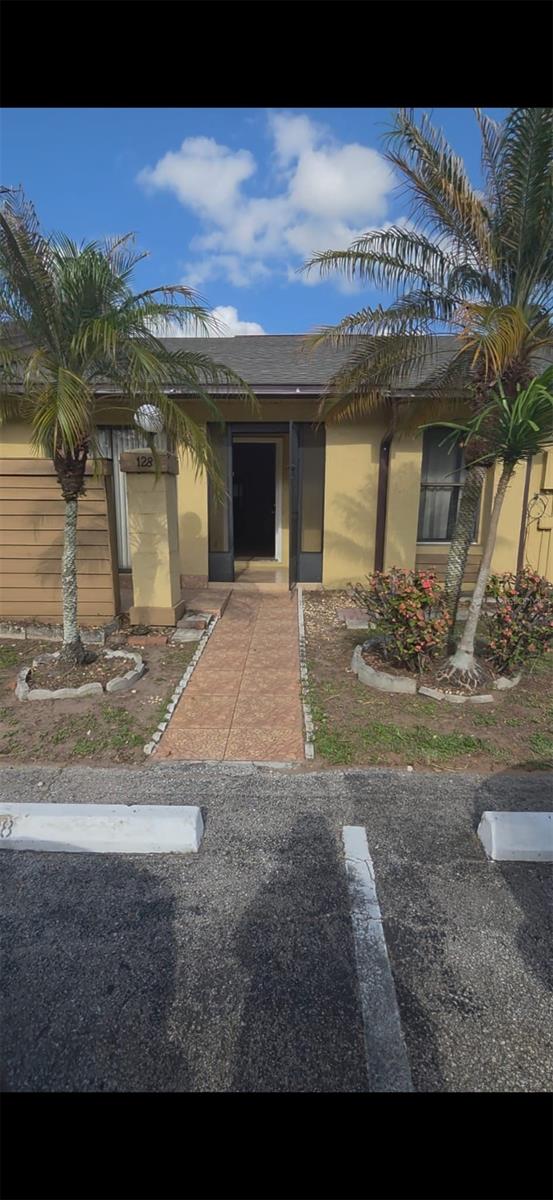 128 CREEKSIDE WAY, ORLANDO, FL, 32824