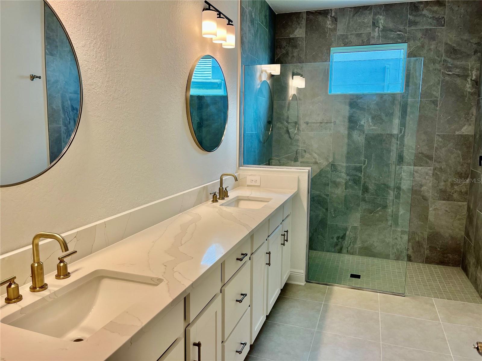 2016 BOLSENA ST, NORTH VENICE, FL, 34275