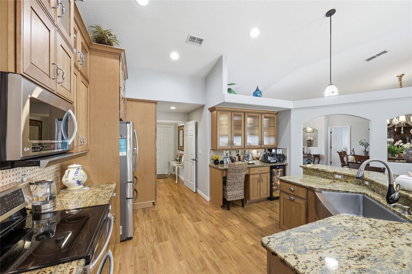 4 PROVIDENCE LN, PALM COAST, FL, 32164
