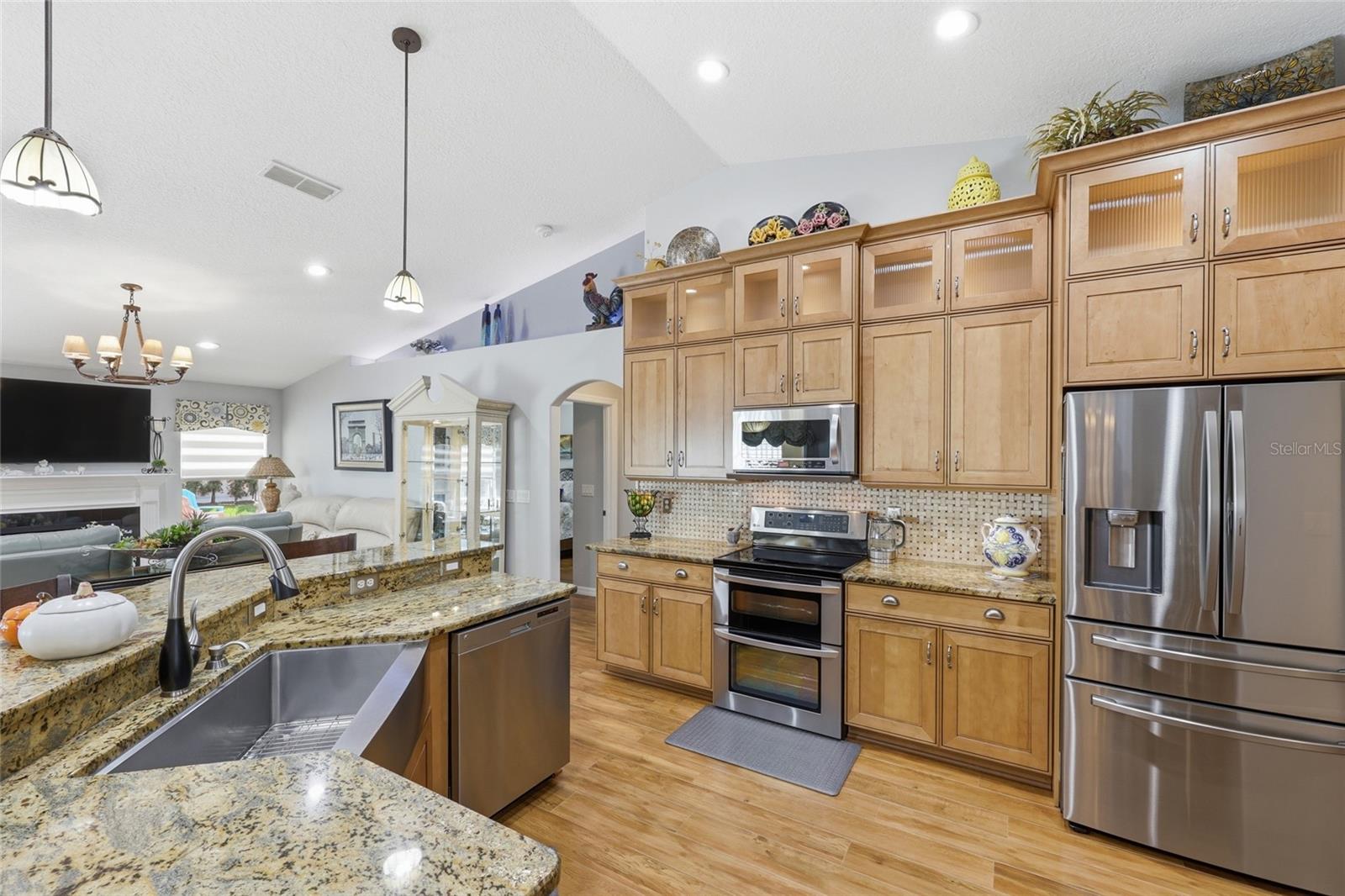 4 PROVIDENCE LN, PALM COAST, FL, 32164