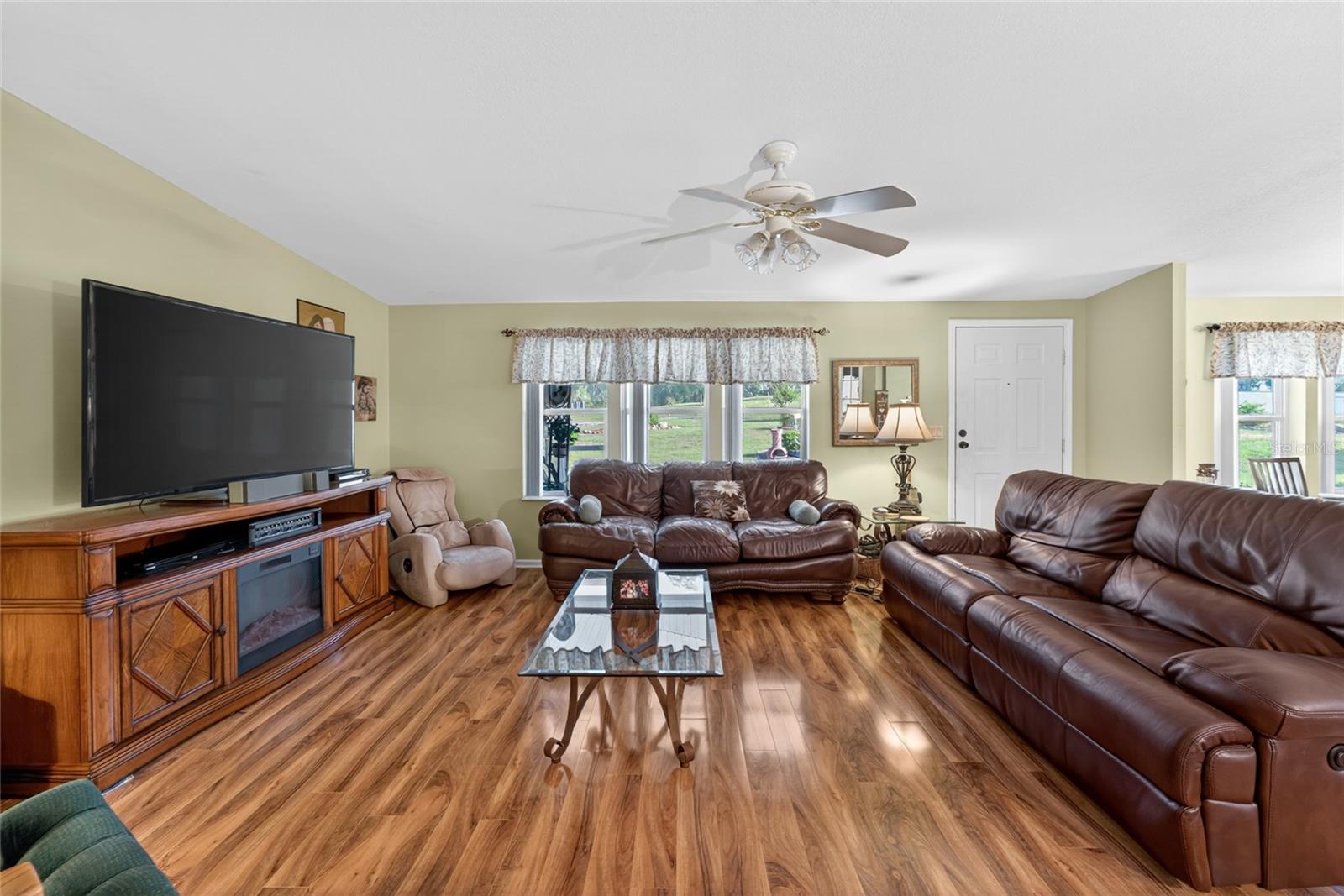 9706 US HIGHWAY 301, DADE CITY, FL, 33525