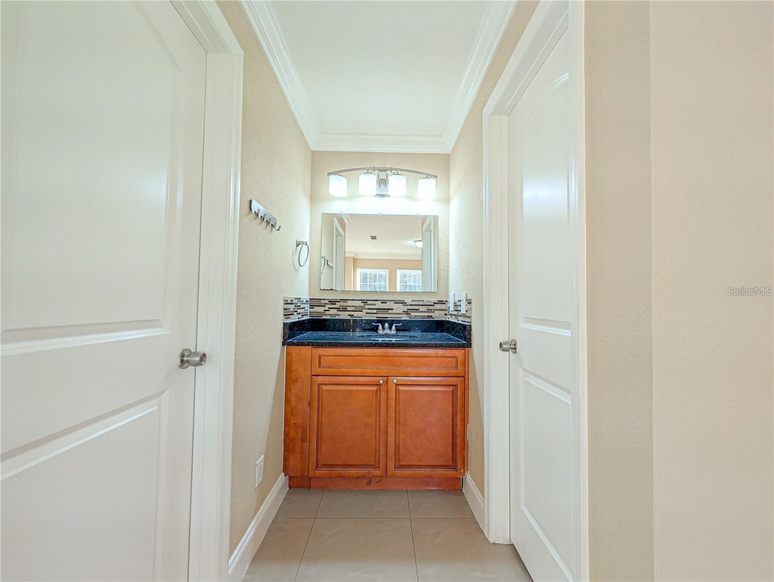 6022 WESTGATE DR #102, ORLANDO, FL, 32835