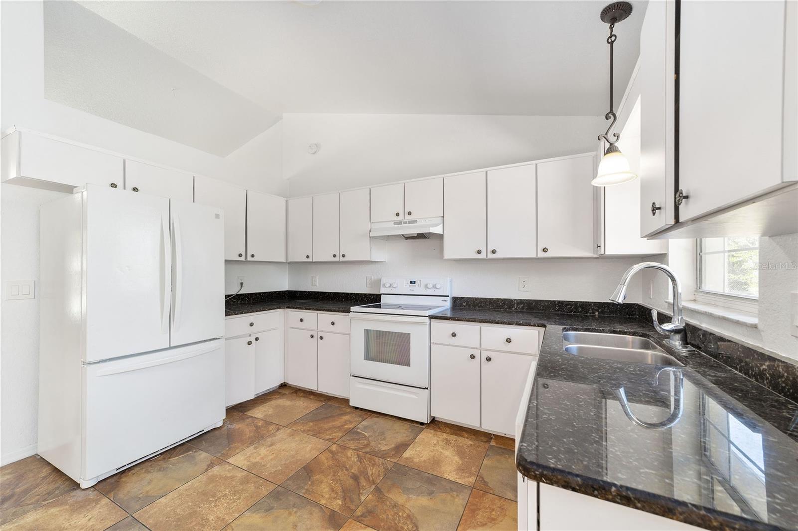 106 REDWOOD TRACK CRSE, OCALA, FL, 34472