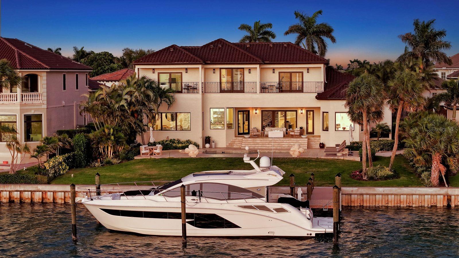 344 W ROYAL FLAMINGO DR, SARASOTA, FL, 34236