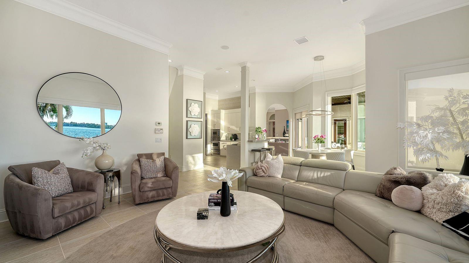 344 W ROYAL FLAMINGO DR, SARASOTA, FL, 34236