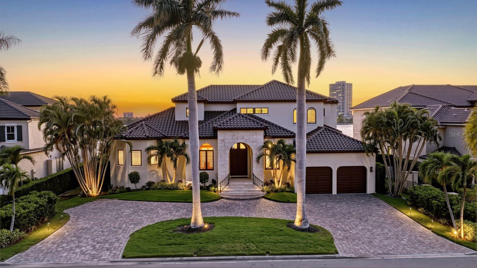 344 W ROYAL FLAMINGO DR, SARASOTA, FL, 34236