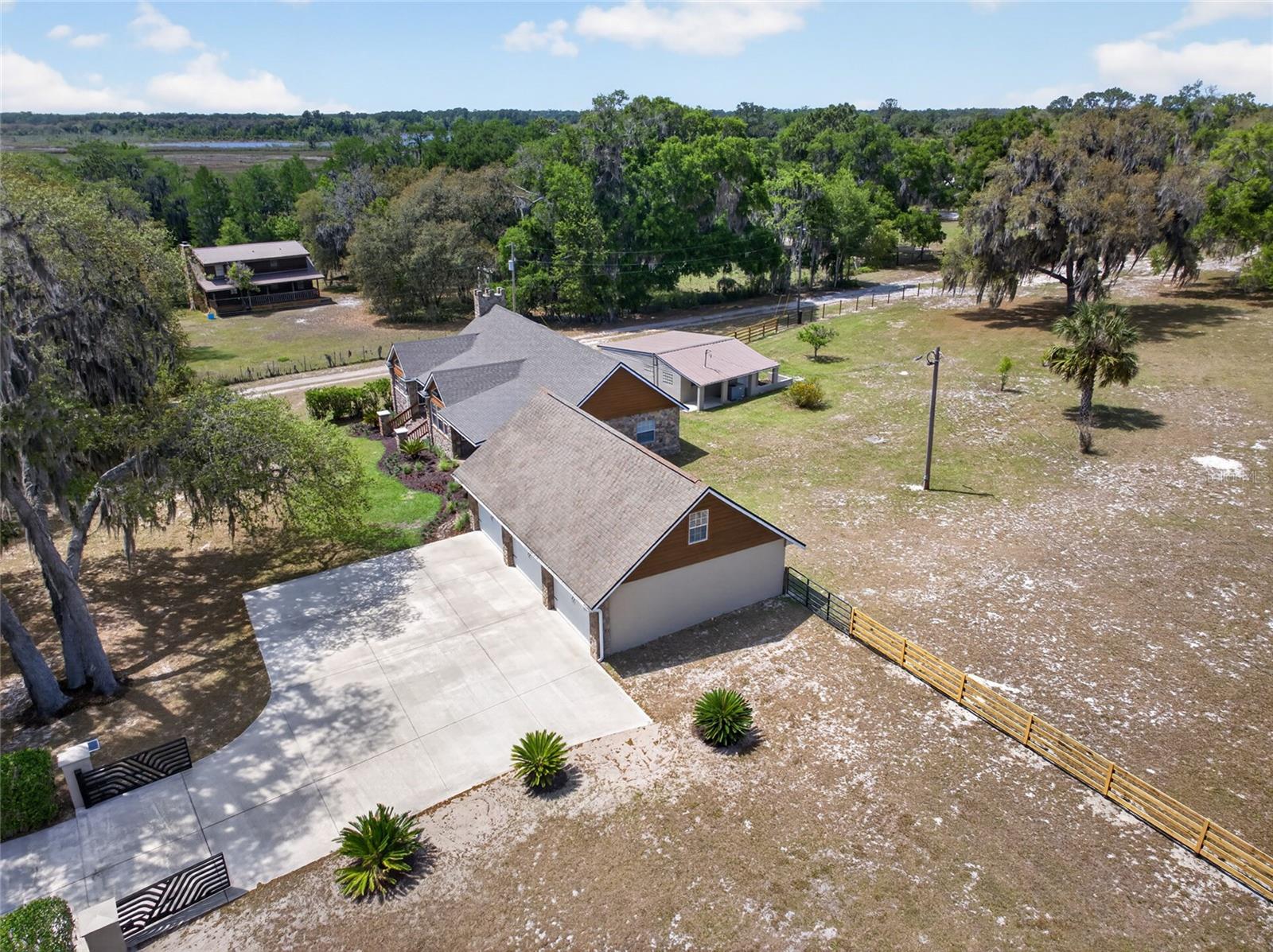 130 BULL POND LN, HAWTHORNE, FL, 32640