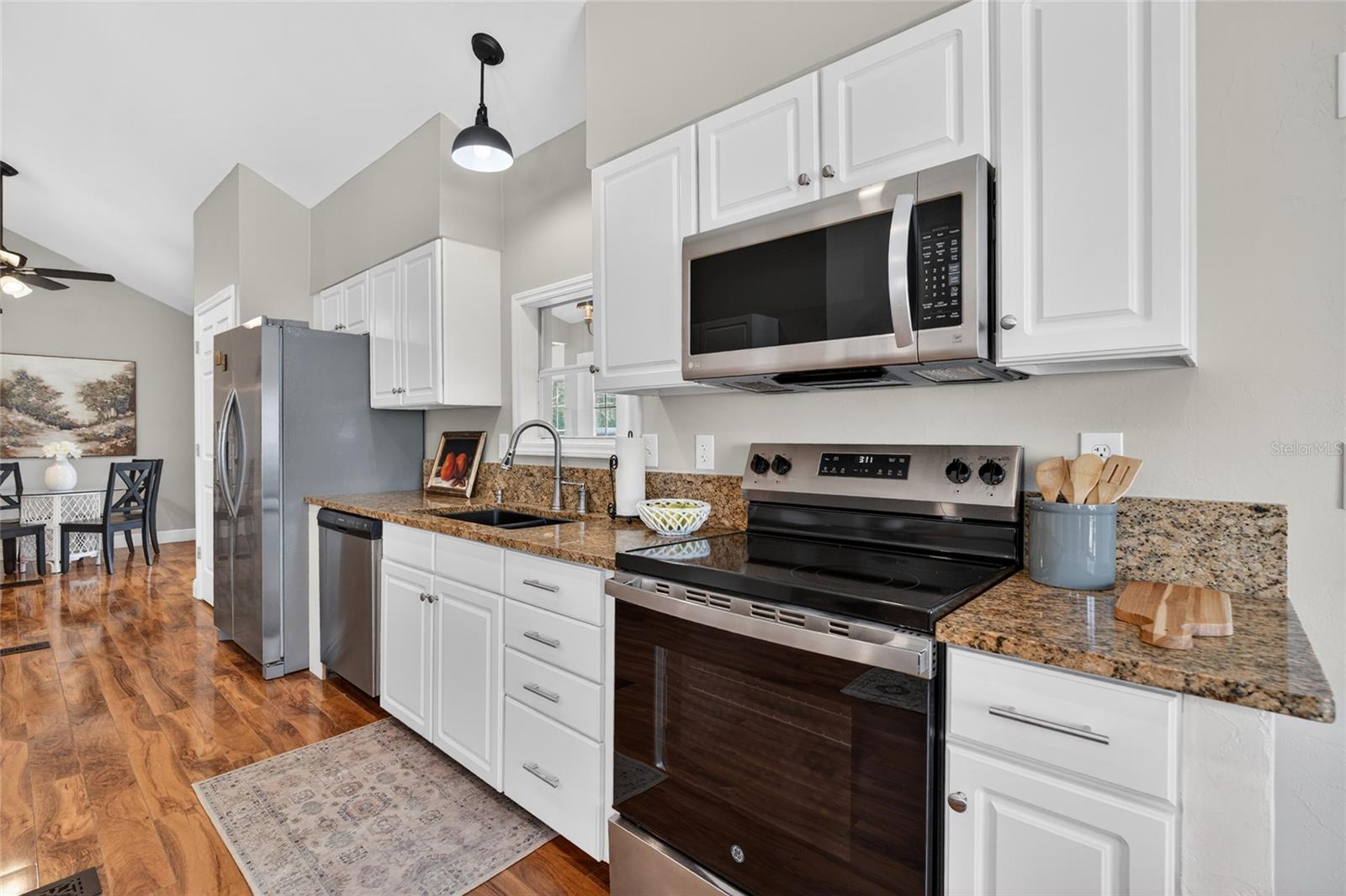 130 BULL POND LN, HAWTHORNE, FL, 32640