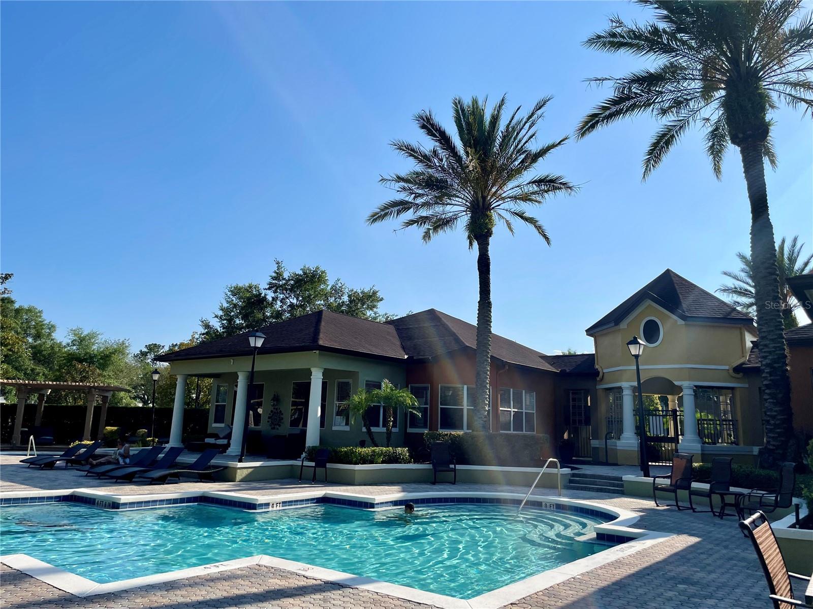 738 CREST PINES DR #728, ORLANDO, FL, 32828