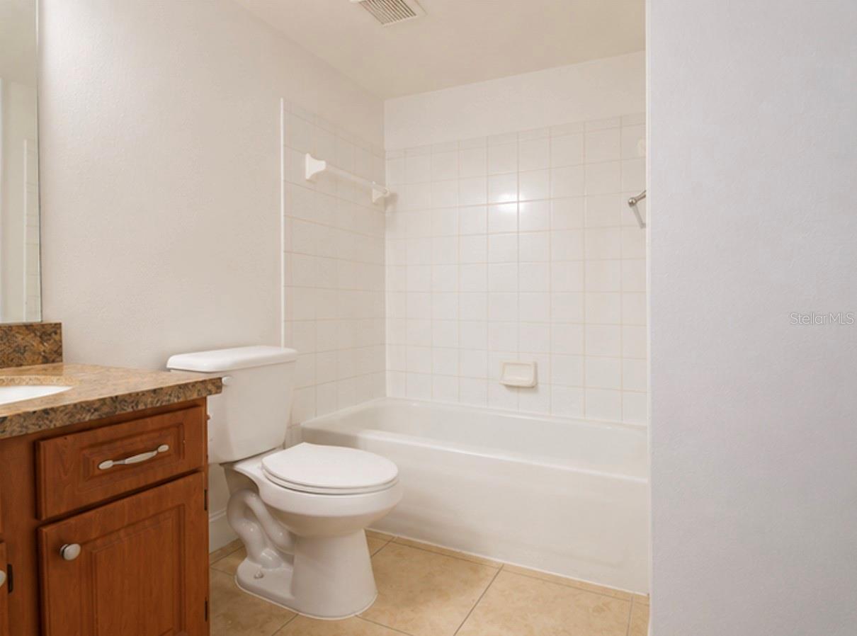 738 CREST PINES DR #728, ORLANDO, FL, 32828