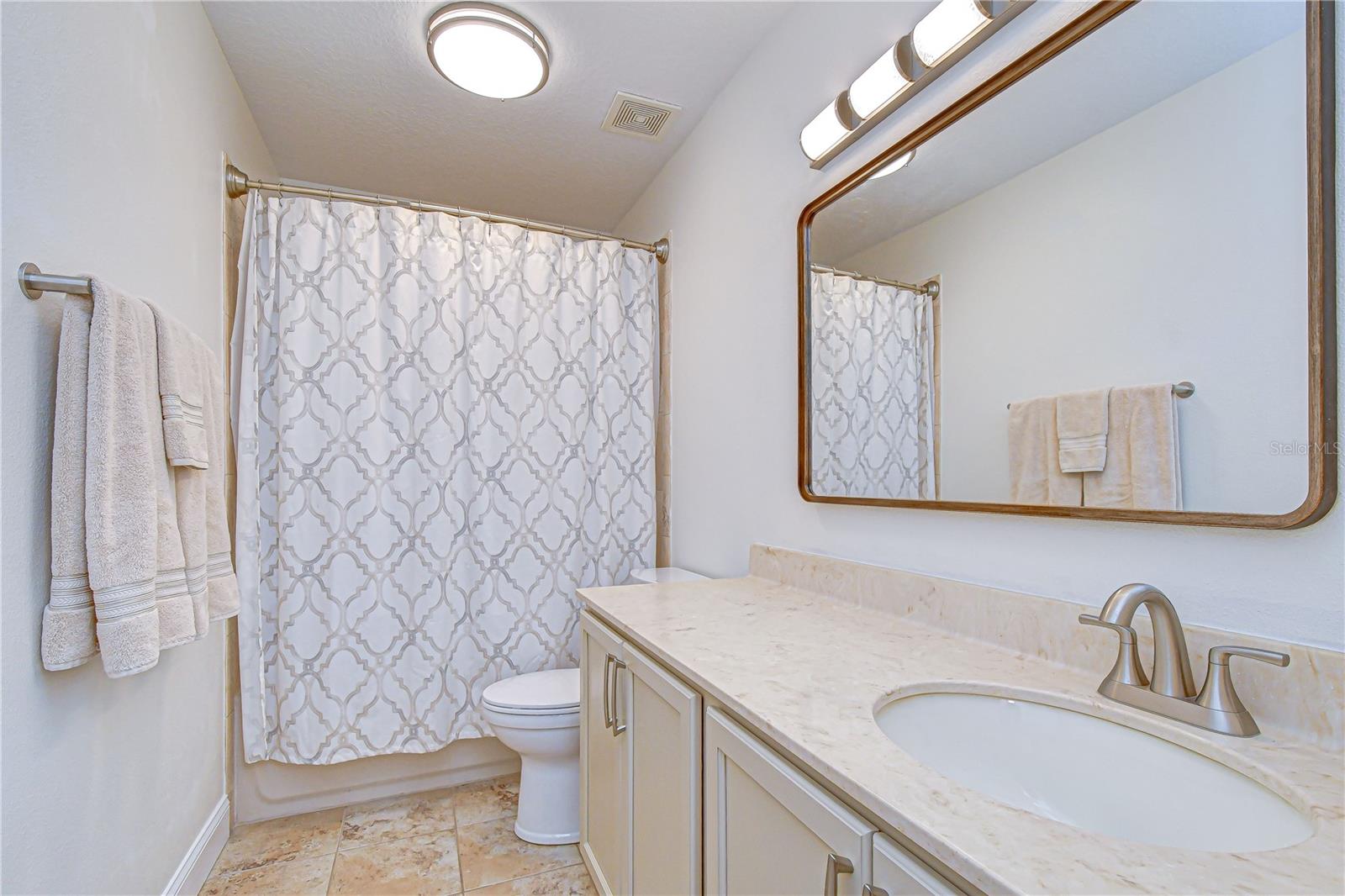 5301 MATCH POINT PL, LITHIA, FL, 33547