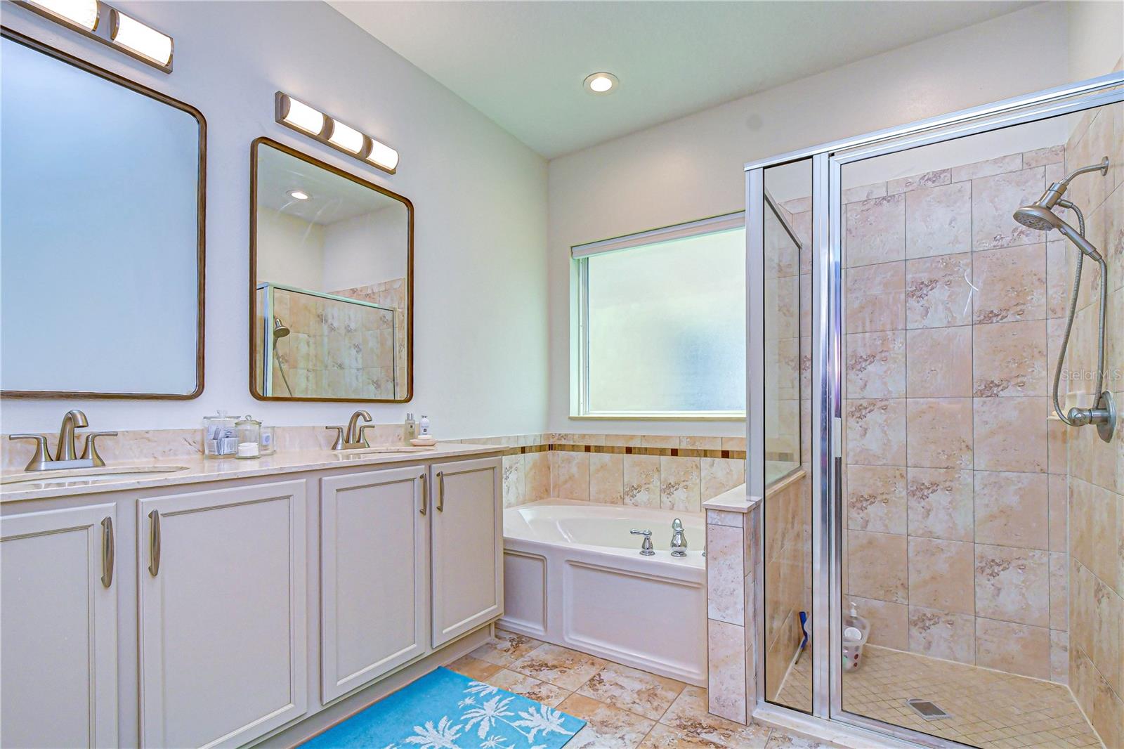 5301 MATCH POINT PL, LITHIA, FL, 33547