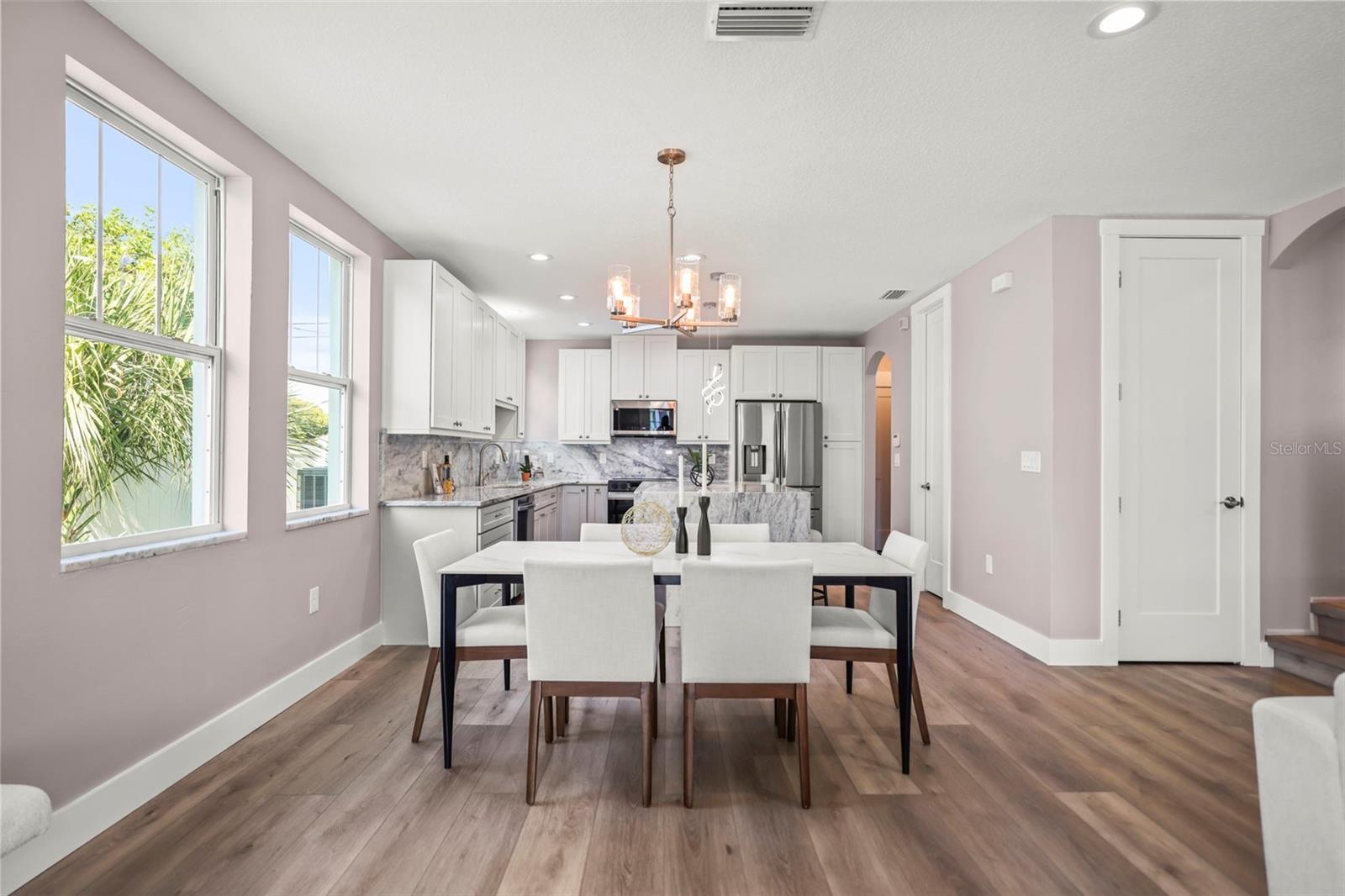3259 EMERSON AVE S, ST PETERSBURG, FL, 33712