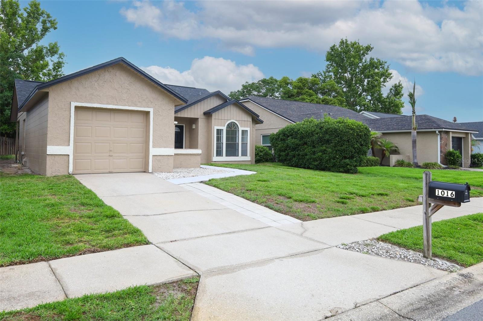 1016 GWYN CIR, OVIEDO, FL, 32765