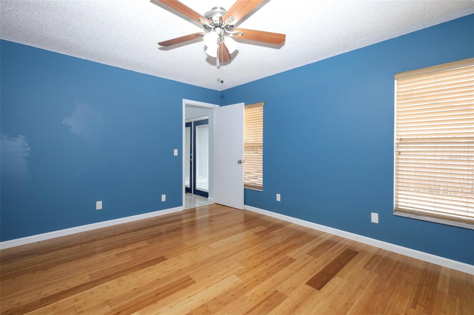 1016 GWYN CIR, OVIEDO, FL, 32765