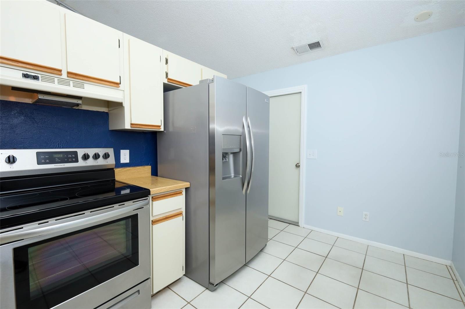 1016 GWYN CIR, OVIEDO, FL, 32765