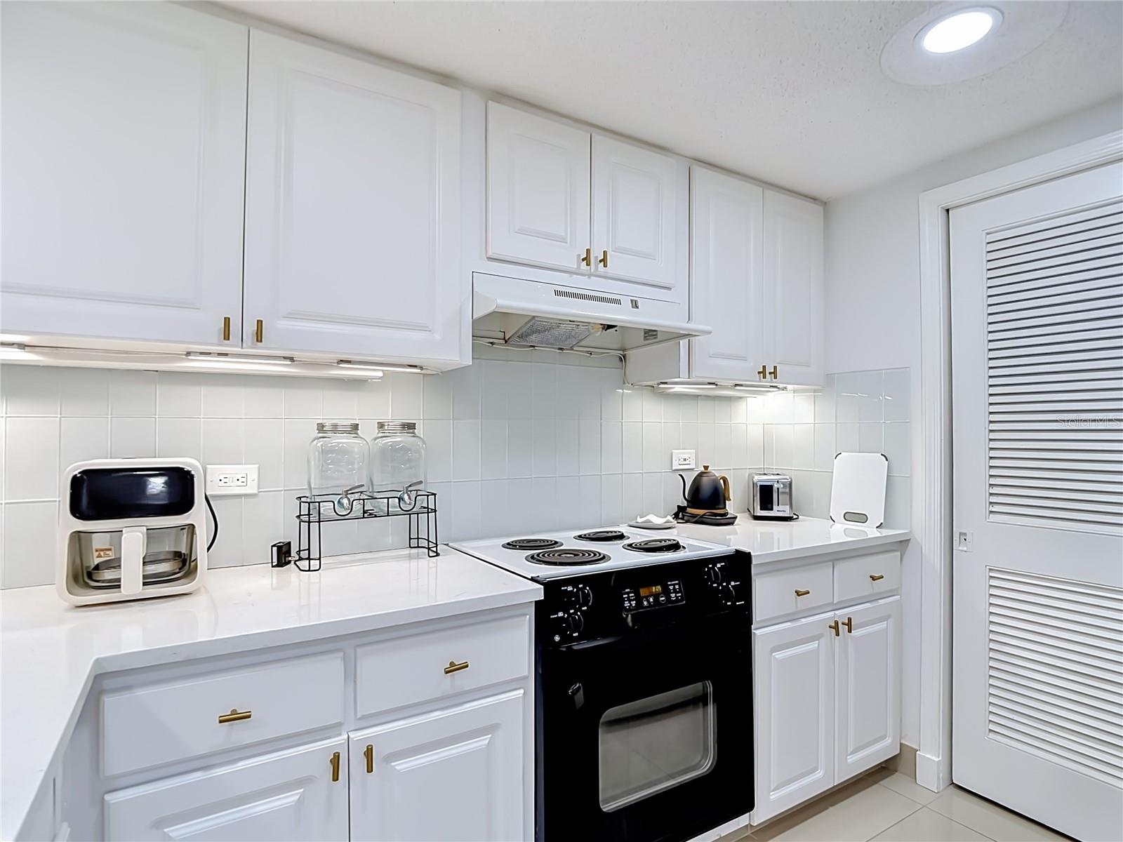 36750 US HIGHWAY 19 N #16-108, PALM HARBOR, FL, 34683