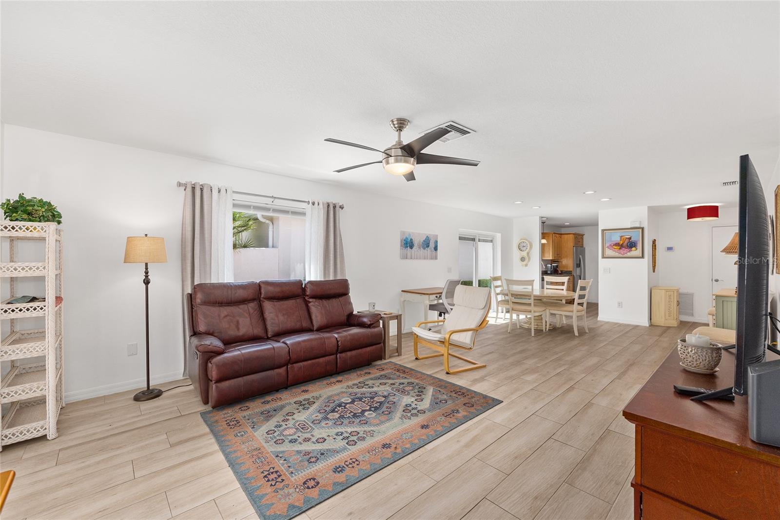 608 DELGADO AVE, THE VILLAGES, FL, 32159
