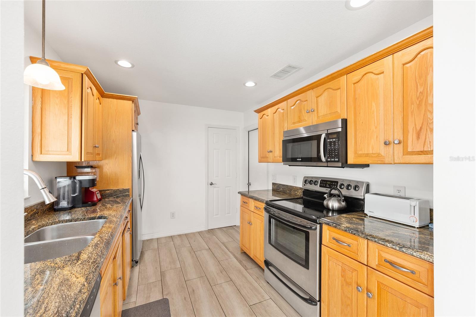 608 DELGADO AVE, THE VILLAGES, FL, 32159