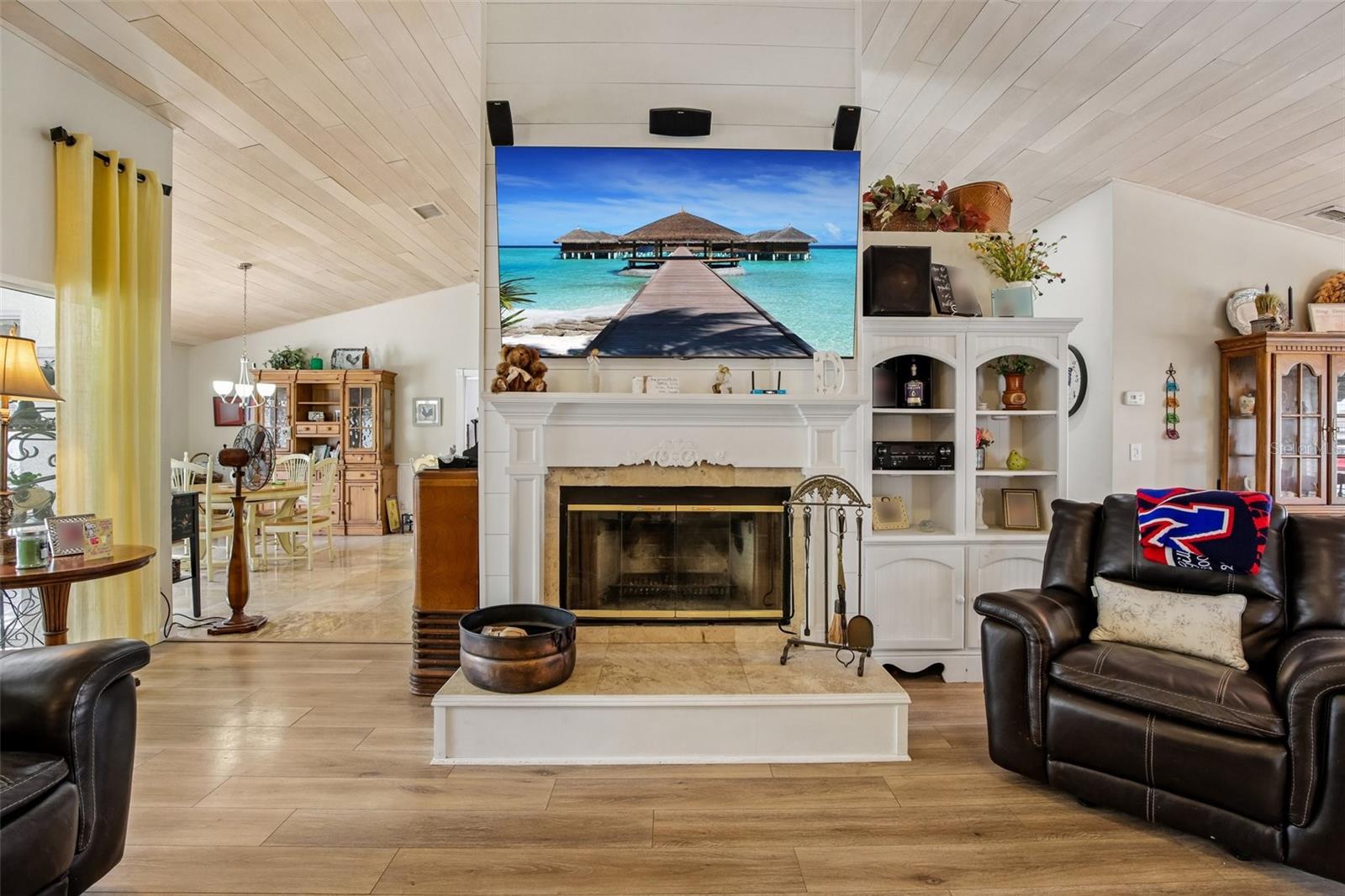 213 N BROCKFIELD DR, SUN CITY CENTER, FL, 33573