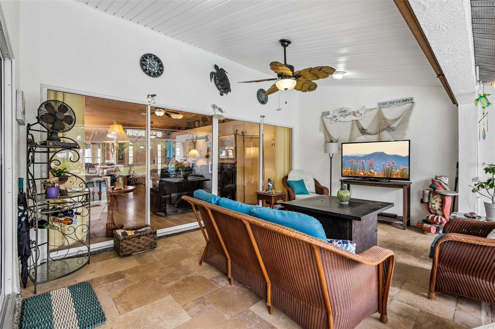 213 N BROCKFIELD DR, SUN CITY CENTER, FL, 33573