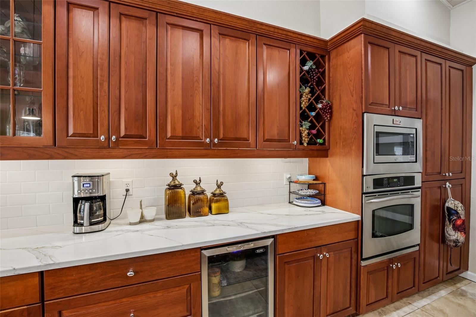 213 N BROCKFIELD DR, SUN CITY CENTER, FL, 33573