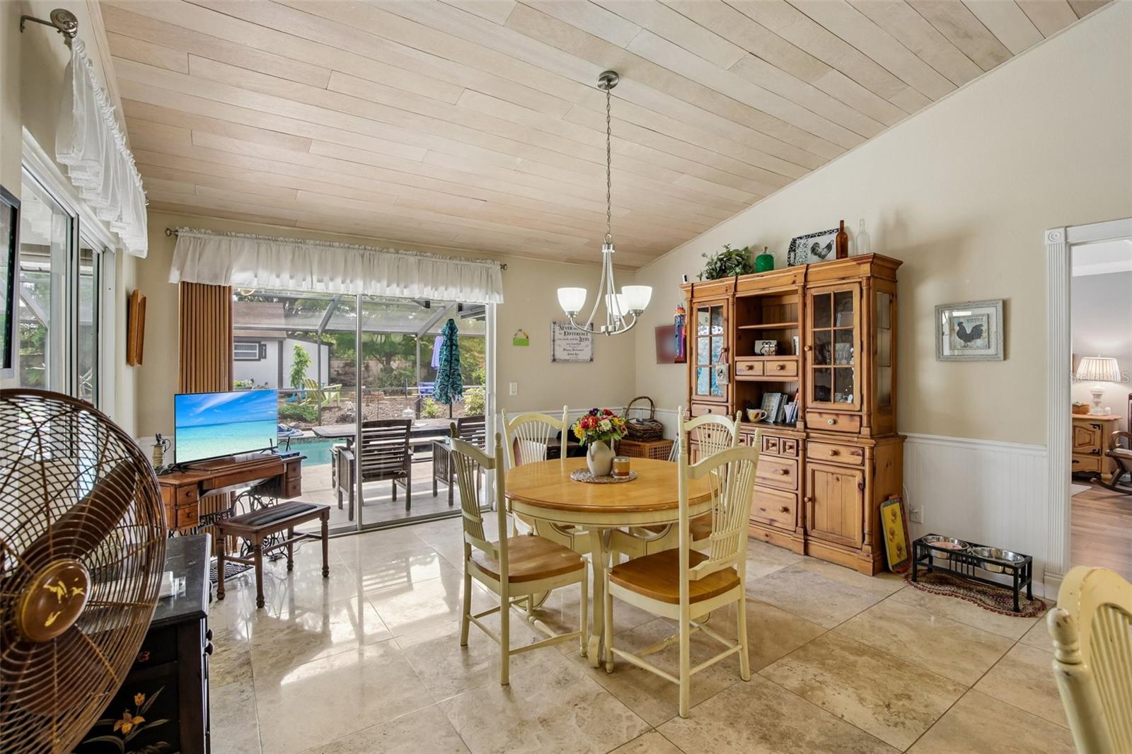 213 N BROCKFIELD DR, SUN CITY CENTER, FL, 33573