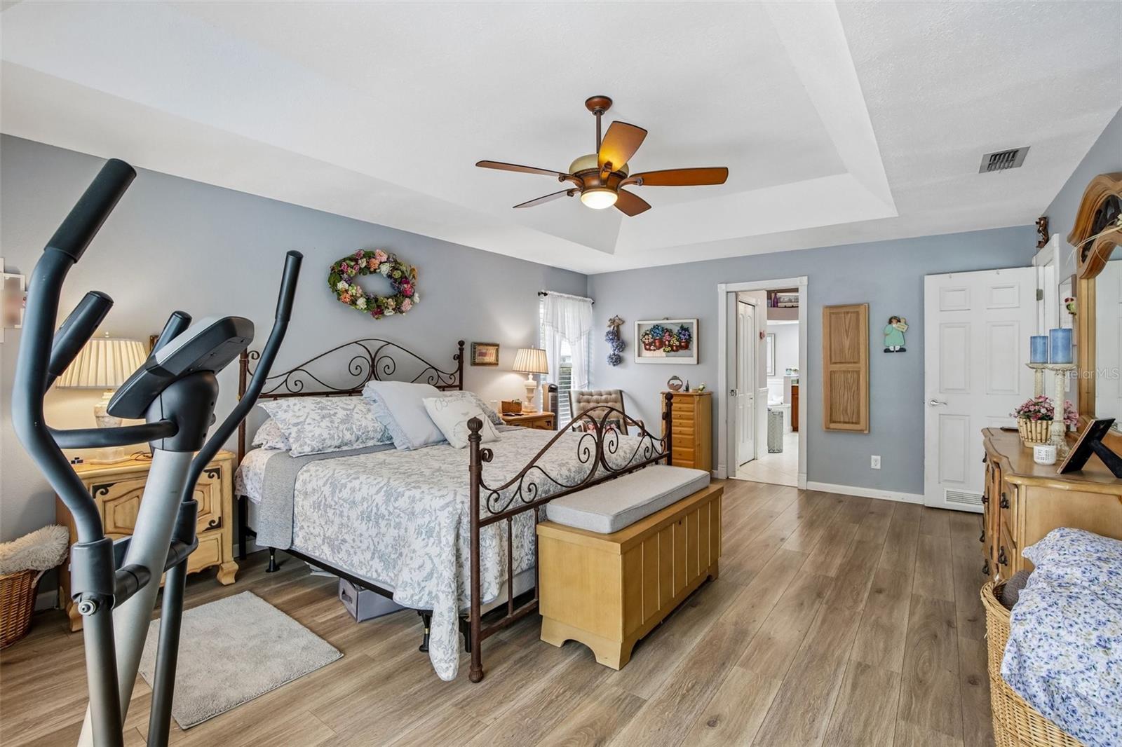 213 N BROCKFIELD DR, SUN CITY CENTER, FL, 33573