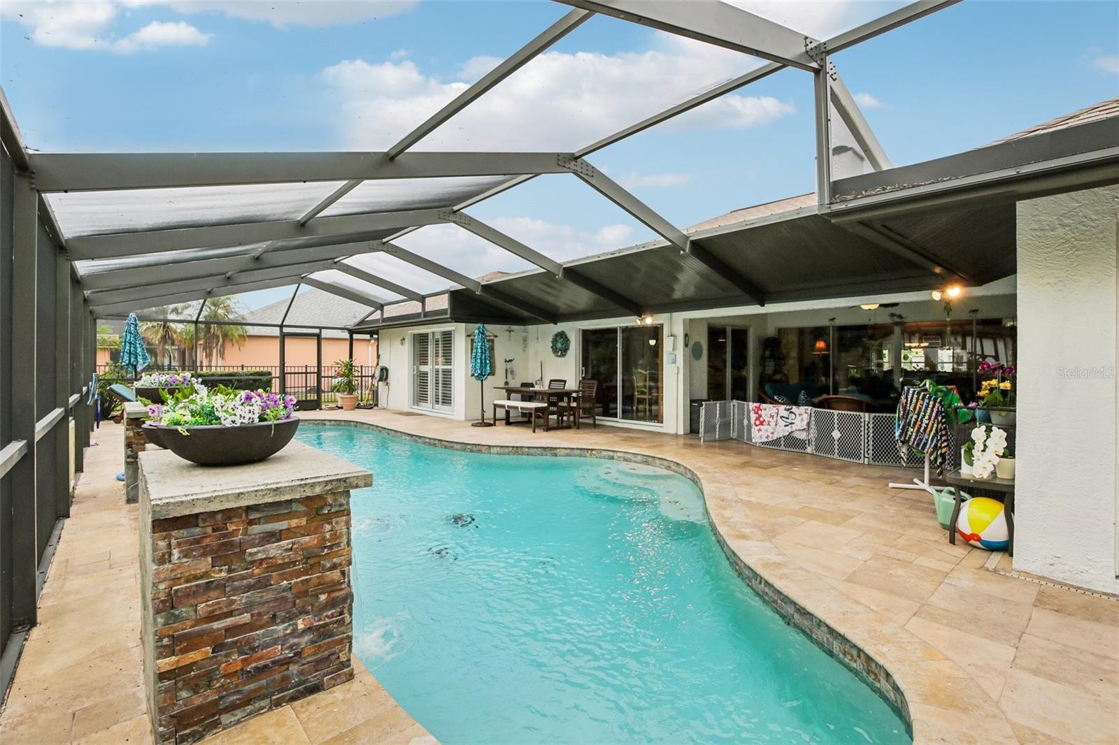 213 N BROCKFIELD DR, SUN CITY CENTER, FL, 33573