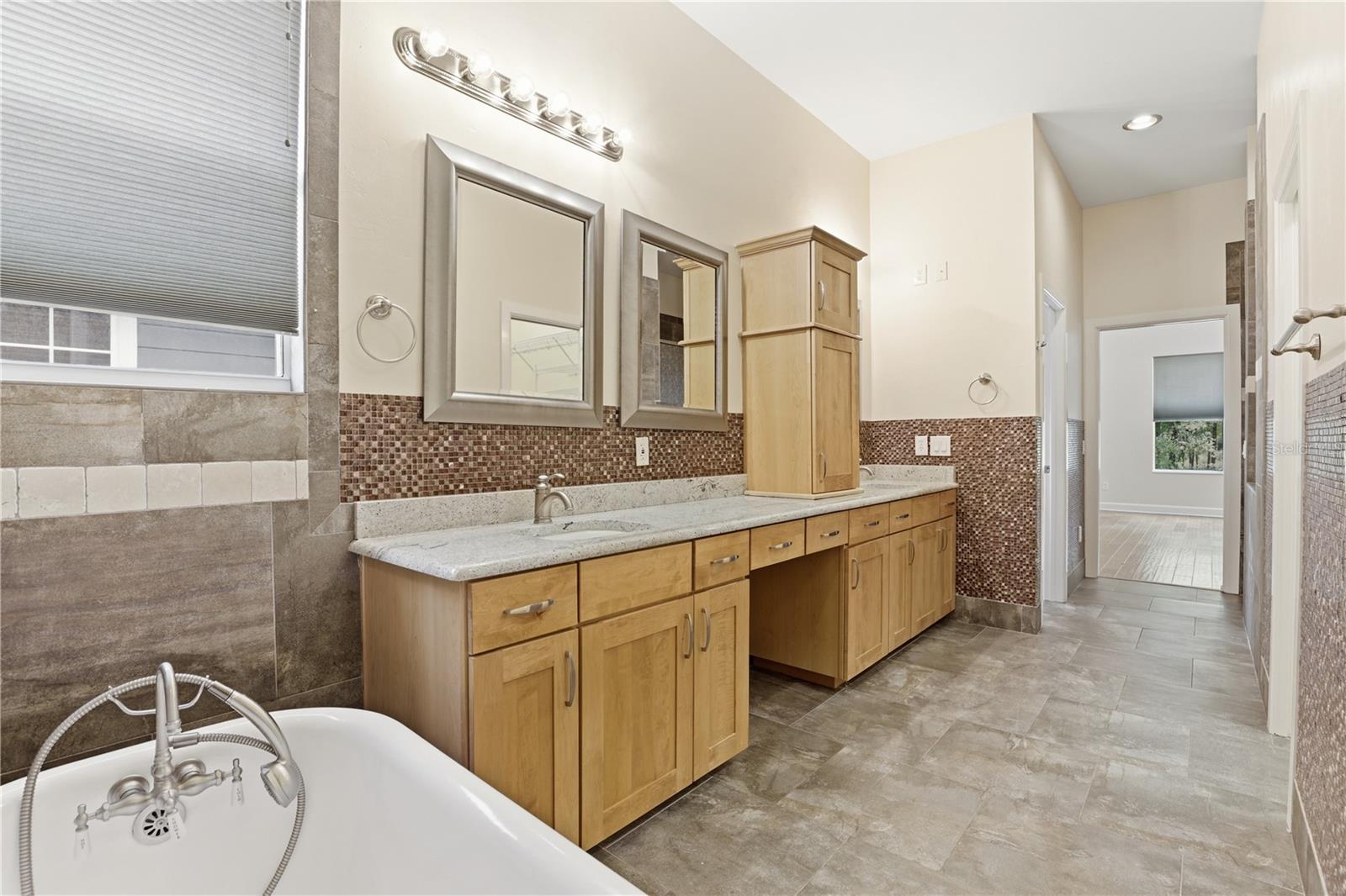 8963 SW 80TH AVE, GAINESVILLE, FL, 32608