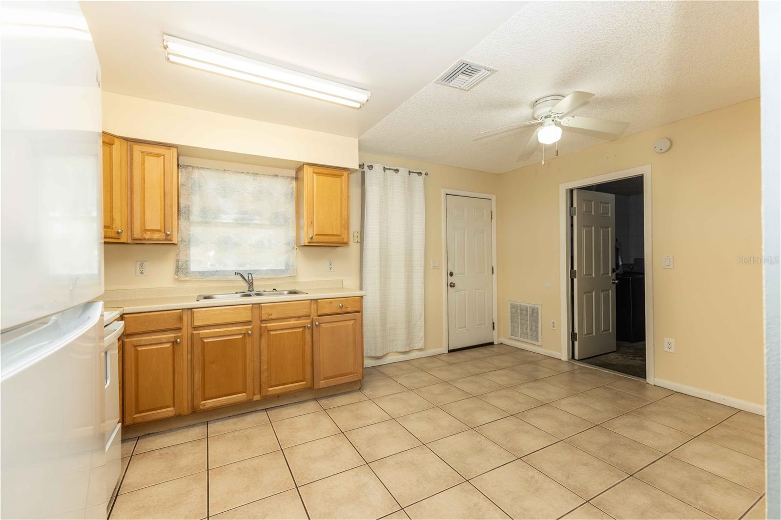805 PLEASANTDALE DR, WILDWOOD, FL, 34785