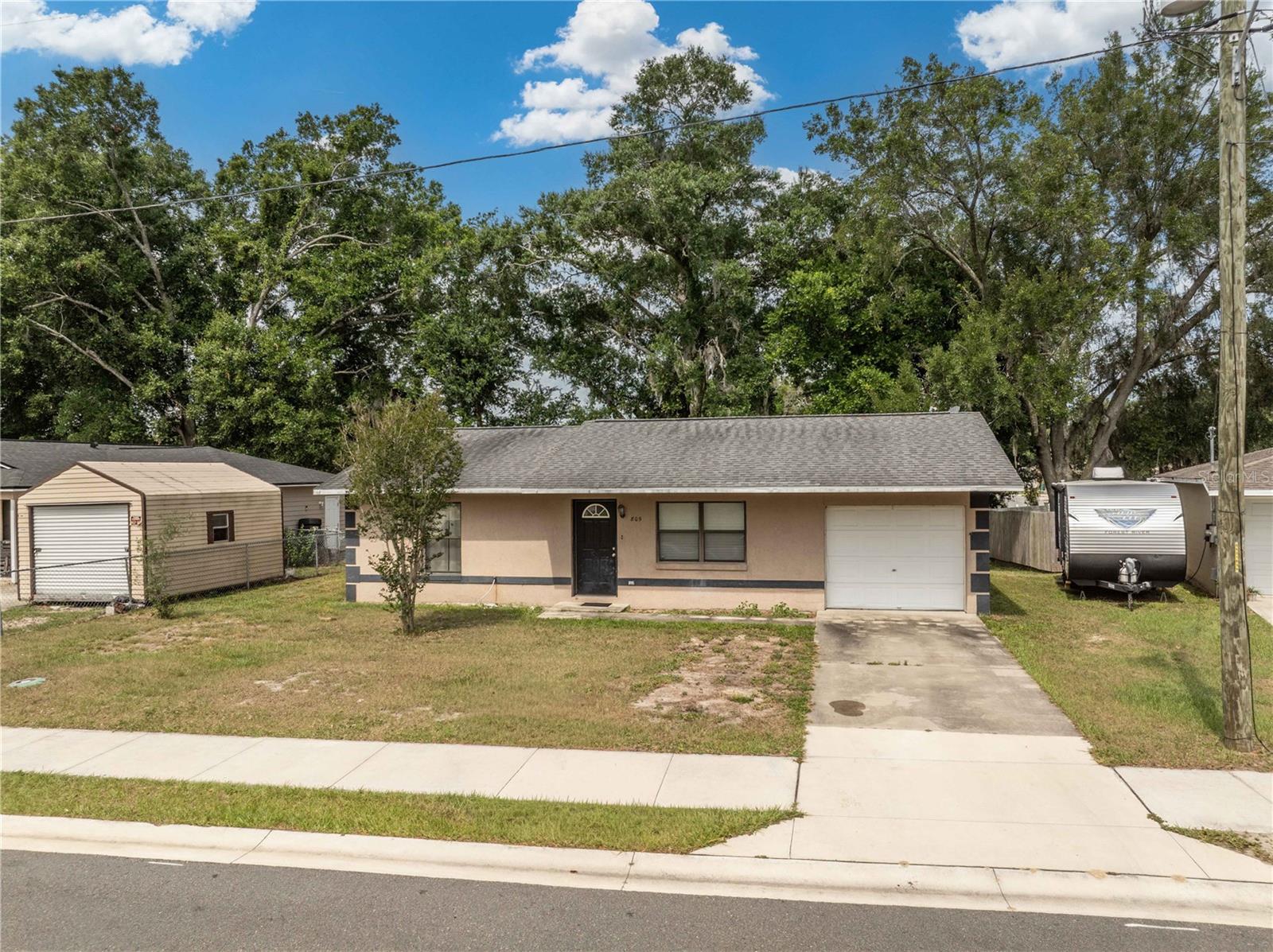 805 PLEASANTDALE DR, WILDWOOD, FL, 34785