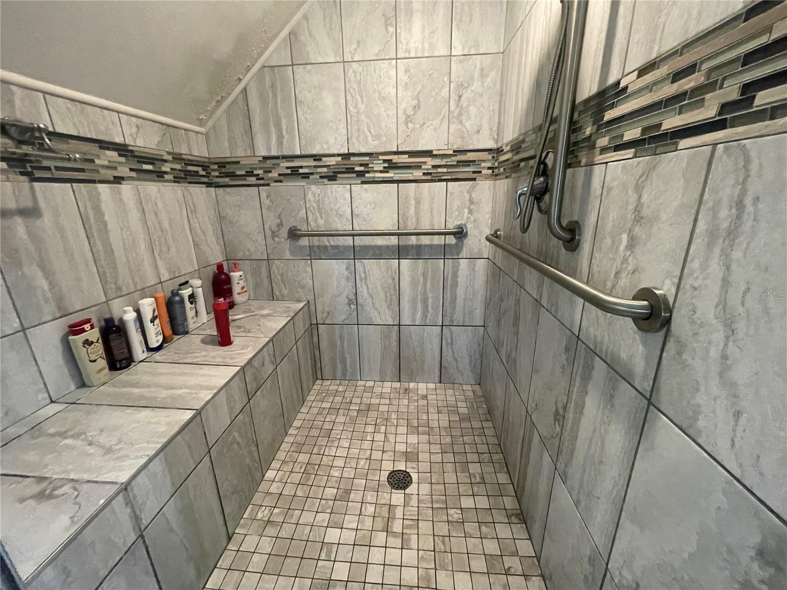 4696 LONG LAKE DR, SARASOTA, FL, 34233
