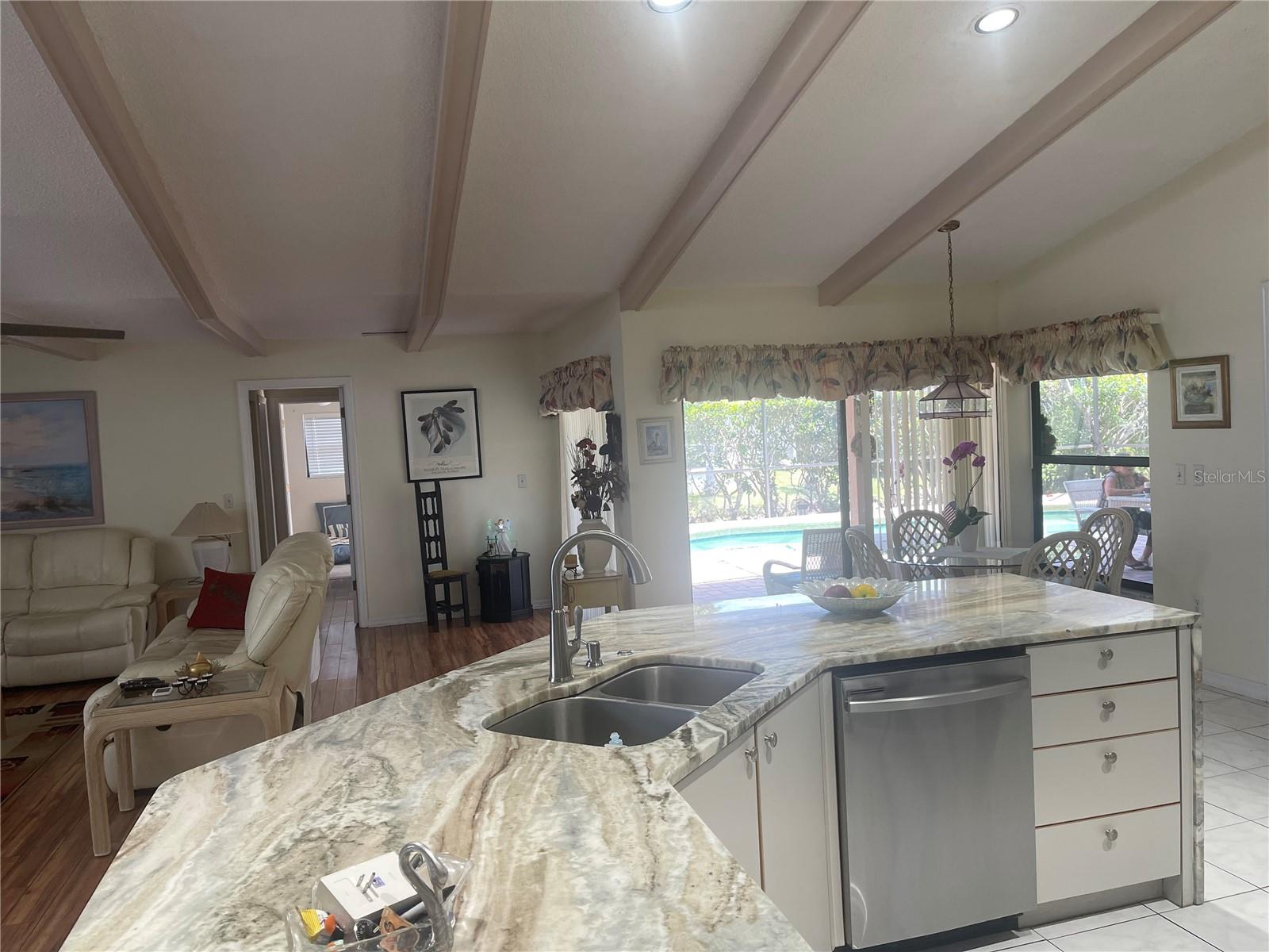 4696 LONG LAKE DR, SARASOTA, FL, 34233