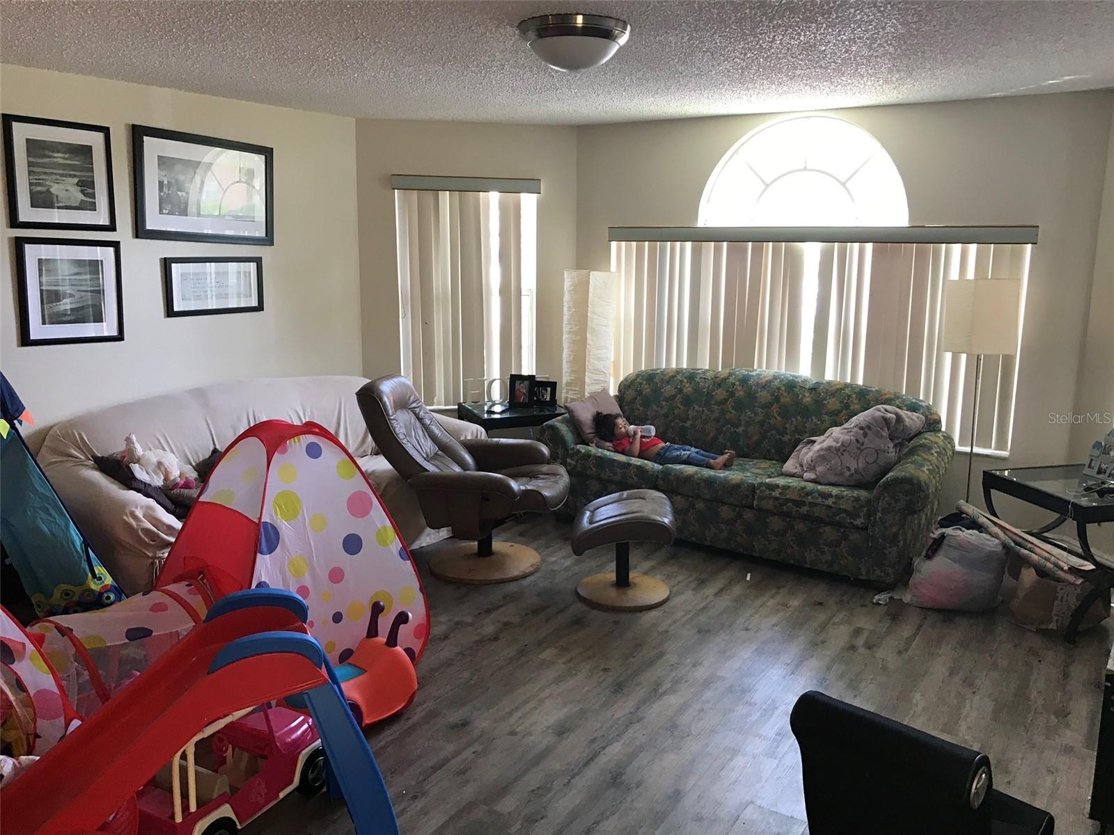2468 SWEETWATER CLUB CIR #111, KISSIMMEE, FL, 34746