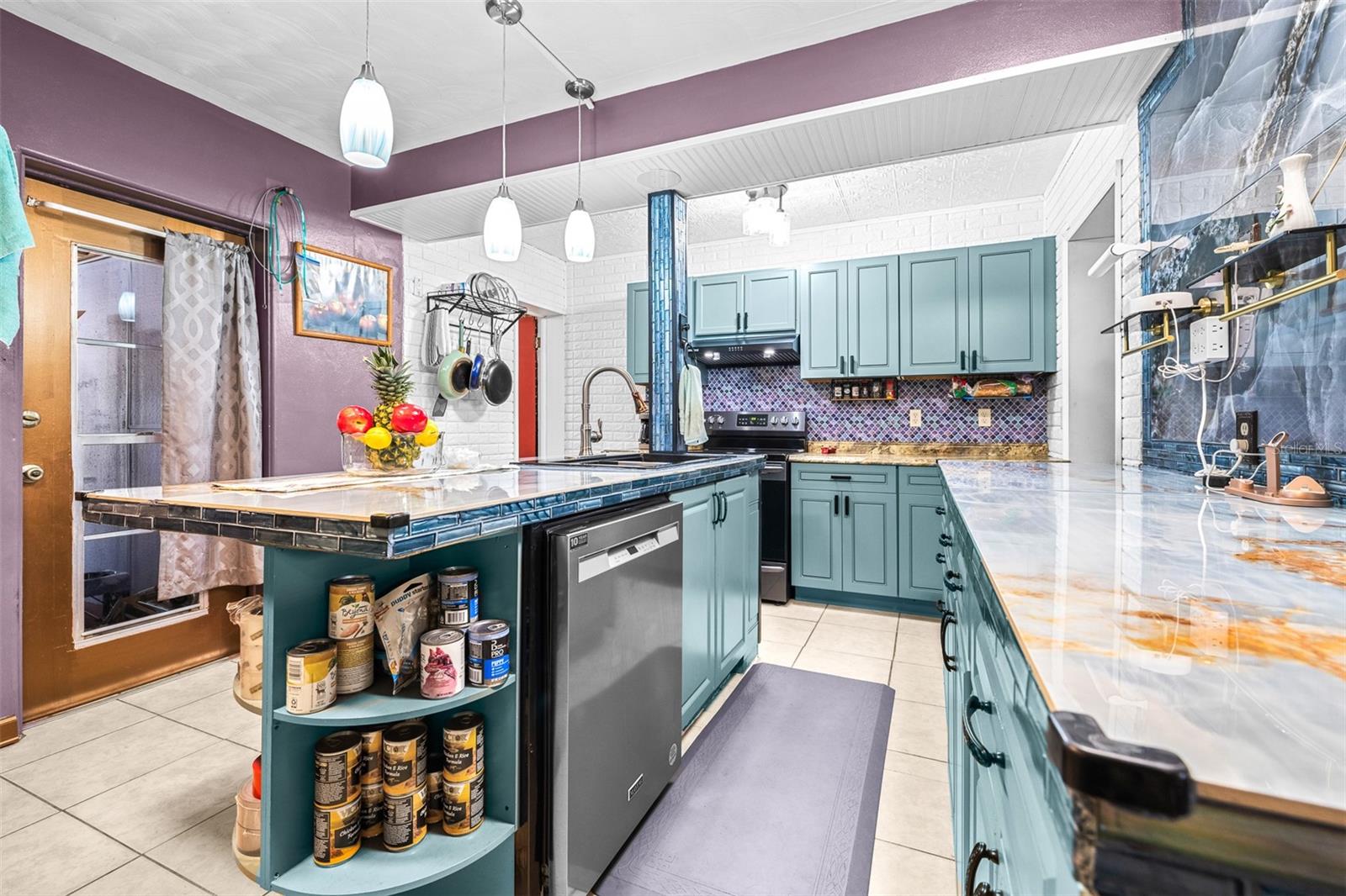 1907 27TH ST W, BRADENTON, FL, 34205