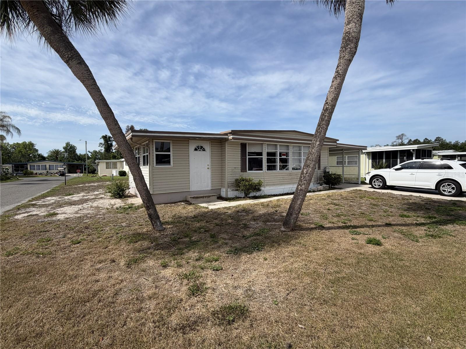 171 PARADISE N, LEESBURG, FL, 34788
