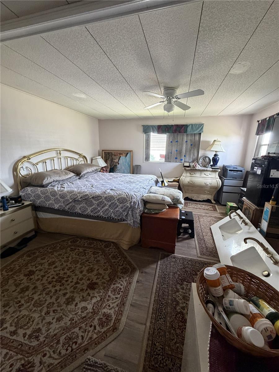 171 PARADISE N, LEESBURG, FL, 34788